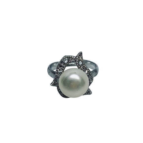 Silver Tone Adjustable Ring With Faux Pearl & Rhinestone Accent (R439) - Picture 6 of 8